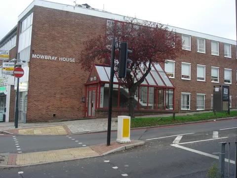MOWBRAY_HOUSE.jpg