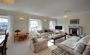 2 bedroom property in Torquay