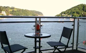 3 bedroom property in South Town, Dartmouth, dollis TQ6