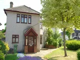 Groveway, Dagenham RM8