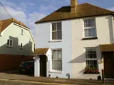 2 Bedroom town centre cottage