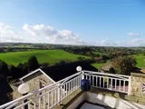 Daleview Lodge, 7 Low Road, Thornhill Edge