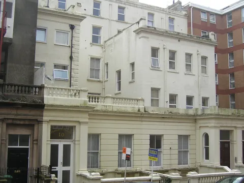 Howard_House.jpg