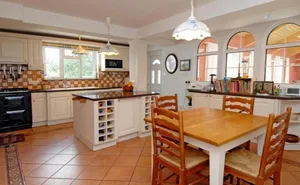 5 bedroom property in East Devon Coast, Nr Sidmouth, Devon, EX10 0NY