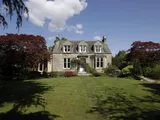 Longstowe,5 Lower Sutherland Crescent, Helensburgh, Dunbartonshire G84 9PG