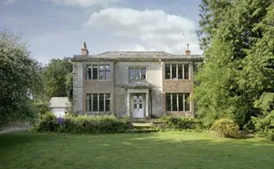 6 bedroom property in Hindon Lane, Tisbury, Salisbury