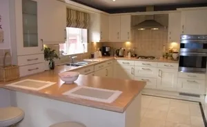 4 bedroom property in Cambrian Way, Marshfield, Cardiff