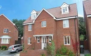 5 bedroom property in Speedwell Close, Pontprennau, Cardiff