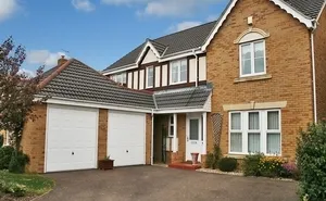 5 bedroom property in Vicarage Court, Marshfield, Cardiff