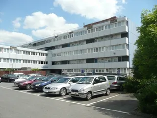 HF17331_V1556_IMG_00.jpg
