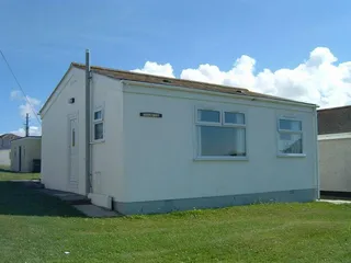 CBS_CBH0603_IMG_00.jpg