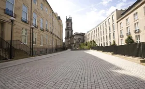 3 bedroom property in 6/7 St. Vincent Place, Edinburgh