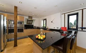 4 bedroom property in Denham