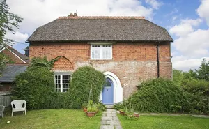 3 bedroom property in Kings Corner, Pewsey, Wiltshire, SN9
