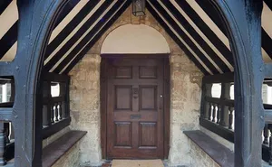 6 bedroom property in Buckinghamshire