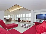 Benbow House, 24 New Globe Walk, London
