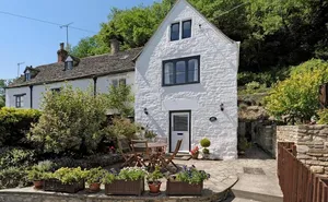 3 bedroom property in Butterrow Hill, Stroud, Gloucestershire, GL5