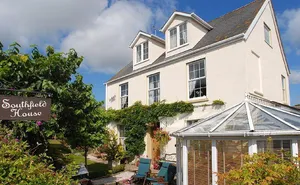 5 bedroom property in Stoke Fleming