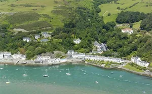 8 bedroom property in Plas Y Coed, Aberdovey, Gwynedd, LL35 0NA
