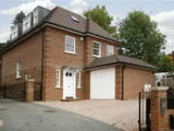 Southwood Avenue, Kingston upon Thames, KT2