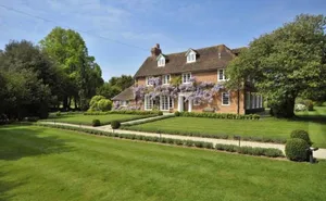 5 bedroom property in Appledram Lane South, Chichester, West Sussex