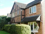 WARFIELD -Detached Executive Family Home - Secluded South-Facing Garden
