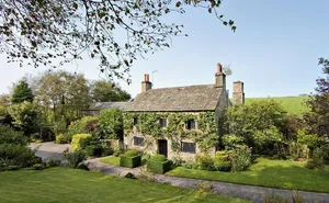 5 bedroom property in Tatham, Lancaster, LA2