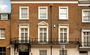 6 bedroom property in Knightsbridge, London, SW7