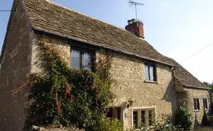 3 bedroom property in Ampney Crucis, Cirencester, Gloucestershire