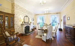 6 bedroom property in Peterston-super-Ely, Cardiff