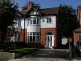 Clarendon Road, Sale M33