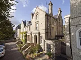 Hampstead Lane, Highgate, N6 4SB