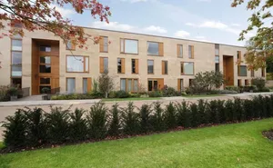 2 bedroom property in Cliveden Gages, Taplow, Maidenhead, Buckinghamshire, SL6