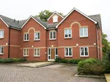 Darwin Place, nr Town Centre