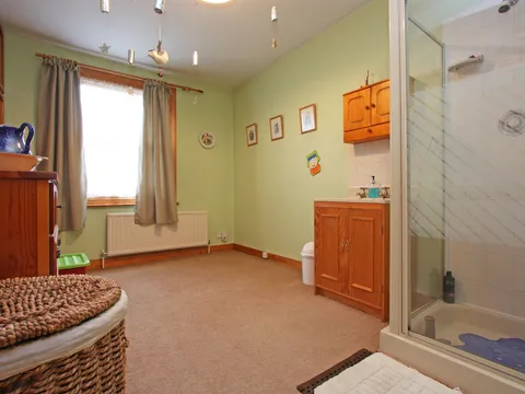 Dancer_Road_-_8_-_Bathroom.jpg