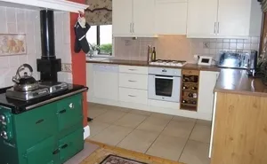 3 bedroom property in Tyr Winch Road, Old St Mellons, Cardiff