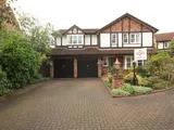 Walnut Close, Wilmslow