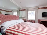 Milestone Hotel, W8