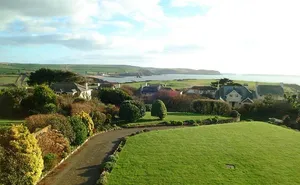 2 bedroom property in Thurlestone