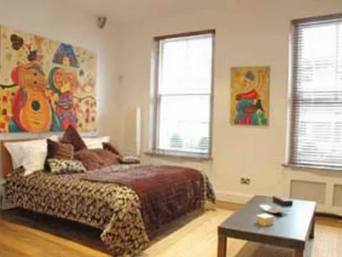 Bedroom_1.jpg