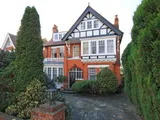 Blakesley Avenue, London, W5