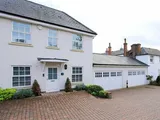 Broadfield Way, Wall Hall