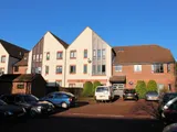 HASLEMERE spacious 1st floor apartment