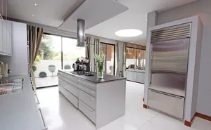 5 bedroom property in Chesterfield Road, Chiswick