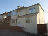 Court Gardens, Colchester Road