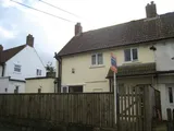 A well presented 3 bedroom family home with a 3 reception rooms and a well proportioned rear garden, gas central heating