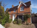 4 bedroom Semi Detached Cottage in South Ascot