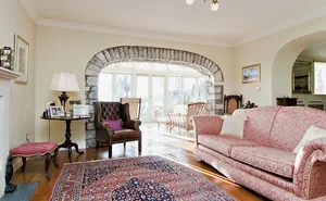 4 bedroom property in East Barn, Vale of Glamorgan, CF11 8AS