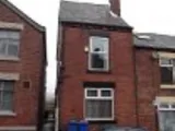 WELL PRESENTED 5 BEDROOM HOUSE TO LET AS STUDENT ACCOMMODATION