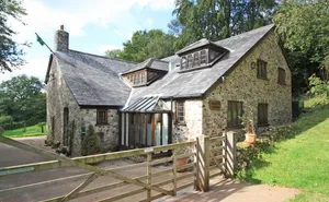 4 bedroom property in Luppitt, Honiton, East Devon